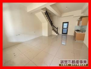 誠昱/佳里陽光四層新車.