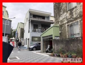 誠昱/近文化中心車庫透天