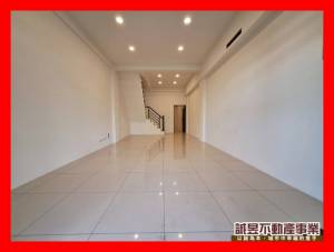 誠昱/近果菜市場整新透天.